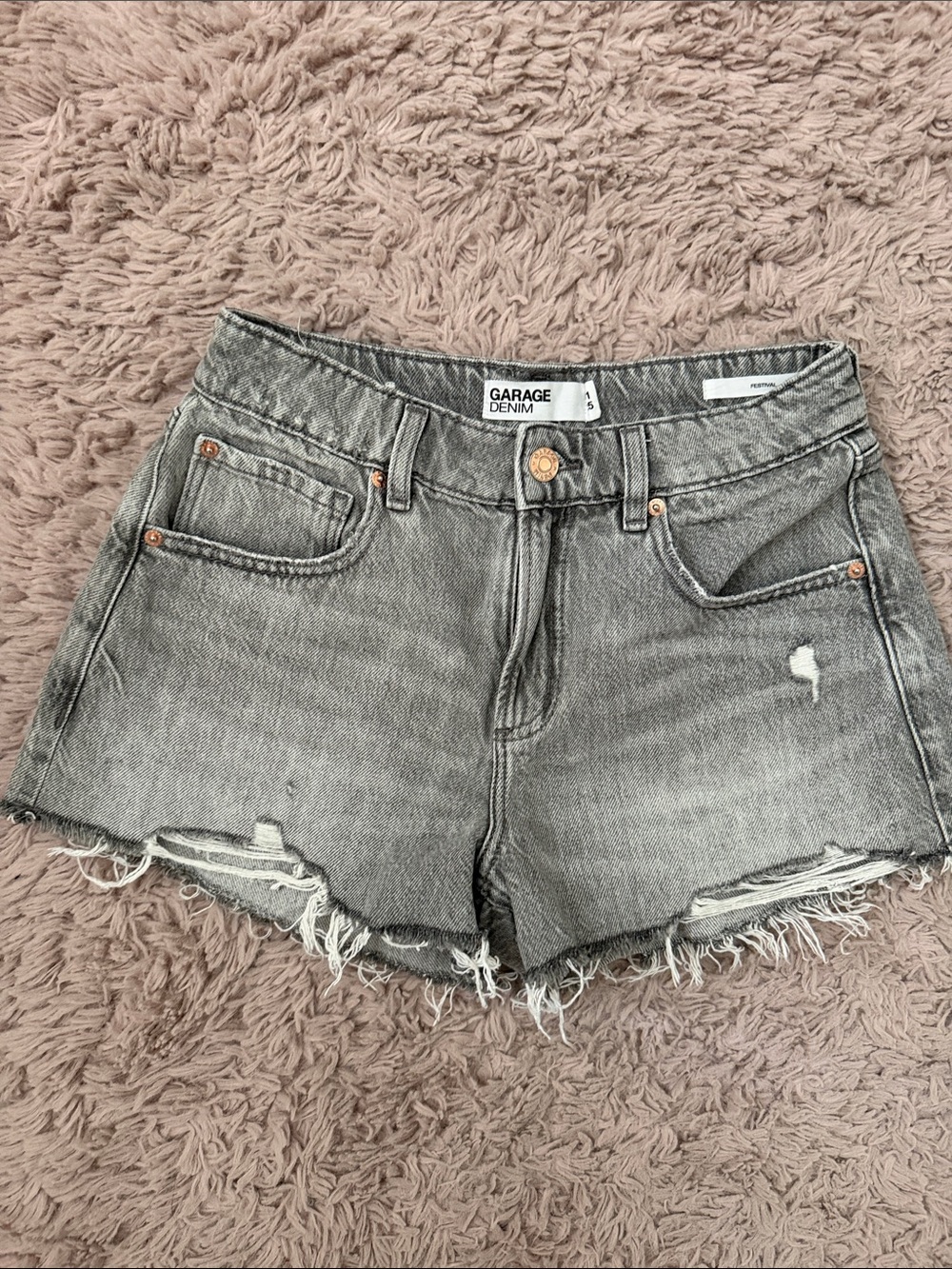 GARAGE Denim Festival Shorts in Steele Gray. Size 25